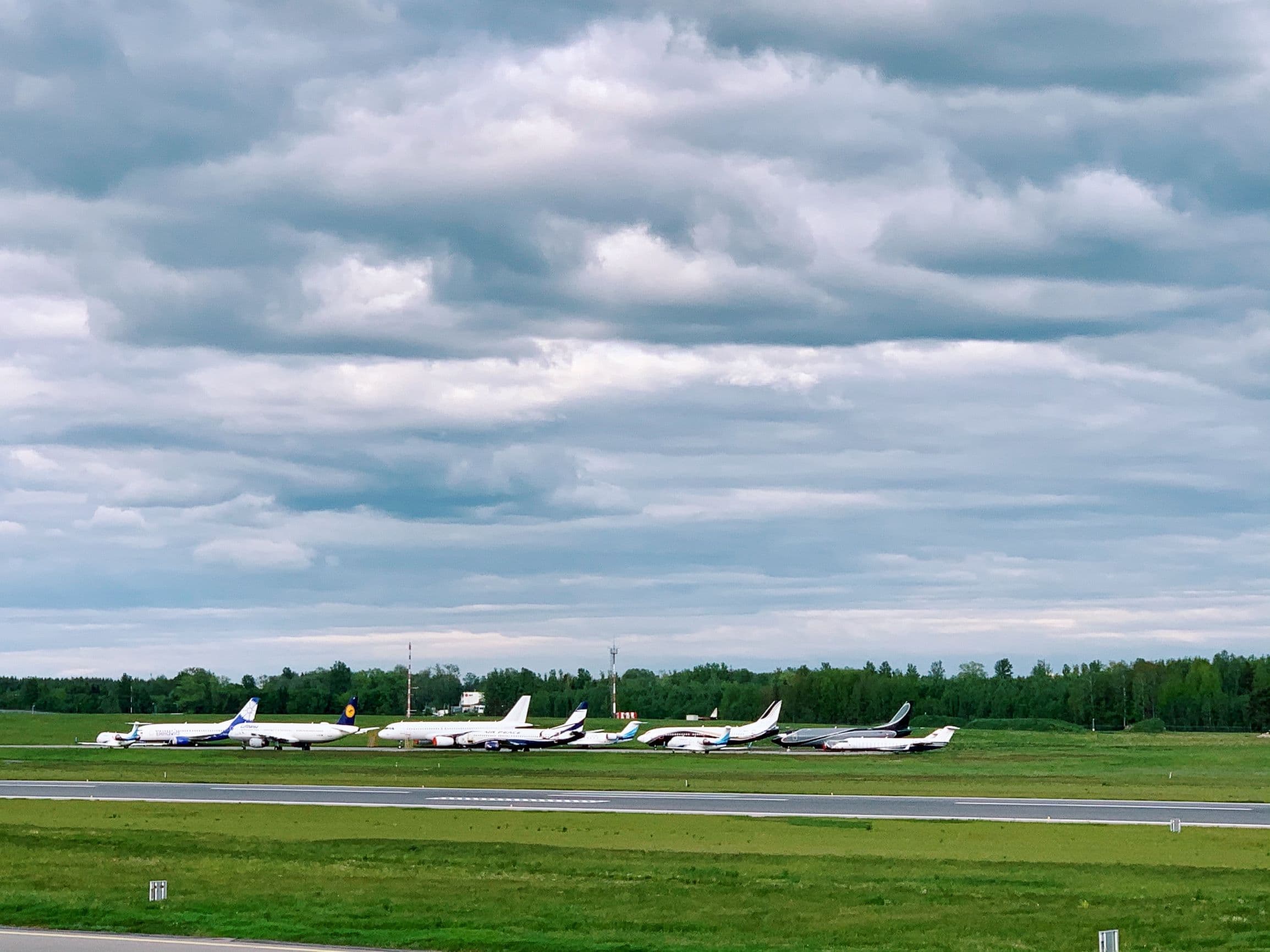 Planes in Vilnius airport